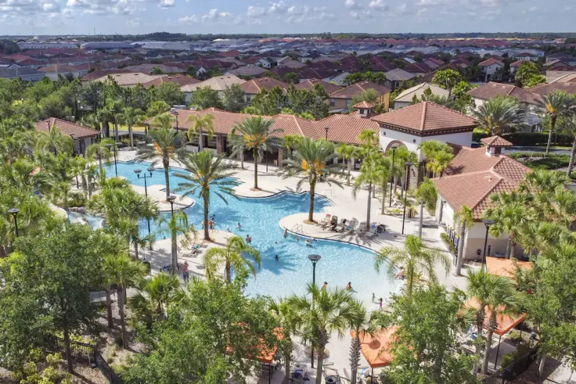 Soltera Resort w/ Lazy River & Private Pool,Min 2 Disney - Image 1