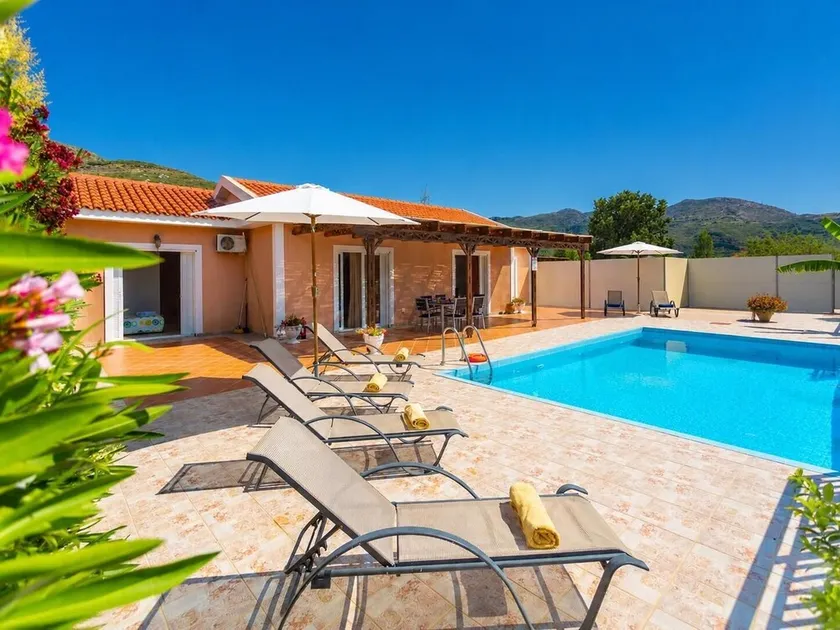 Villa Peach - Due Camere da Letto Villa, Ospiti Massimo 5 - Image 1