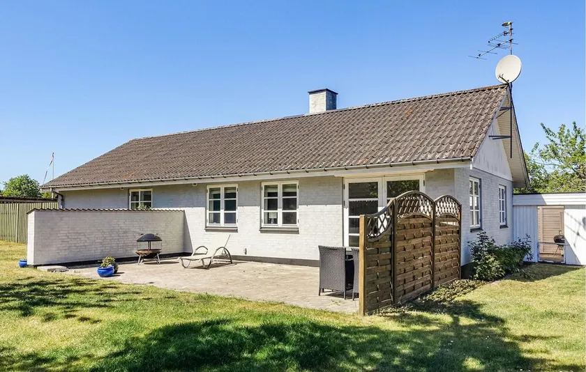 Stunning Home In Nexø With Sauna - Image 1