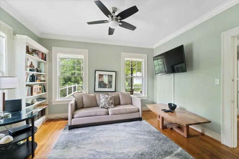 Stunning 5 Bdr Mansion emory cdc - Image 1