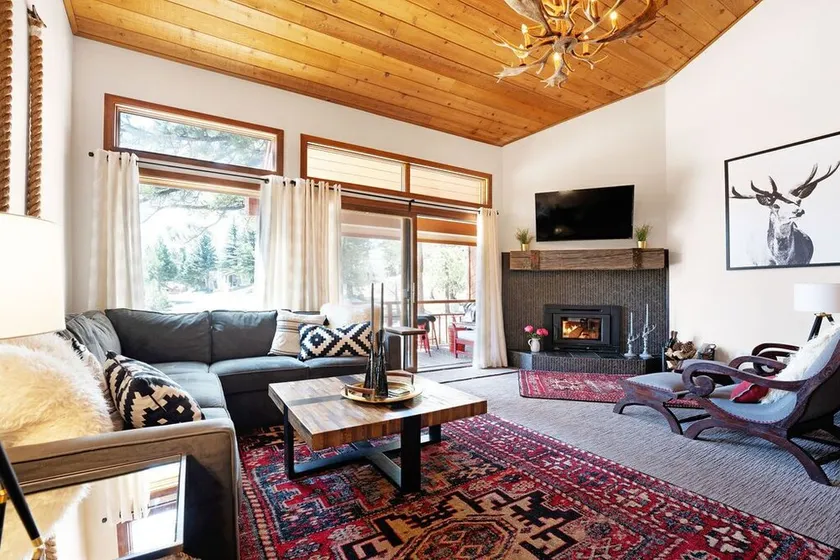 3 Bath Luxury Town-Home - Élégant - Central - Sur la navette gratuite Line-Top Classé! - Image 1