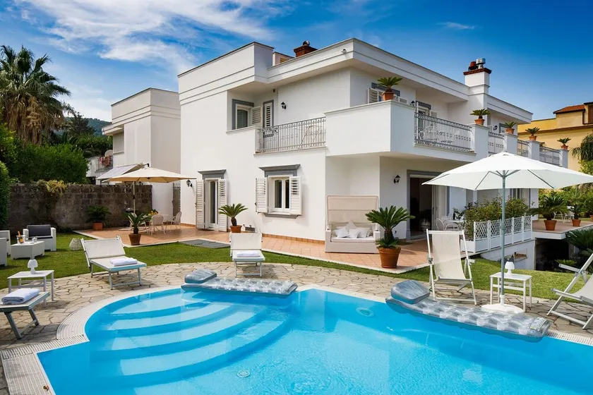 Villa Lia mit privatem Pool, Garten und Parkplatz - Image 1