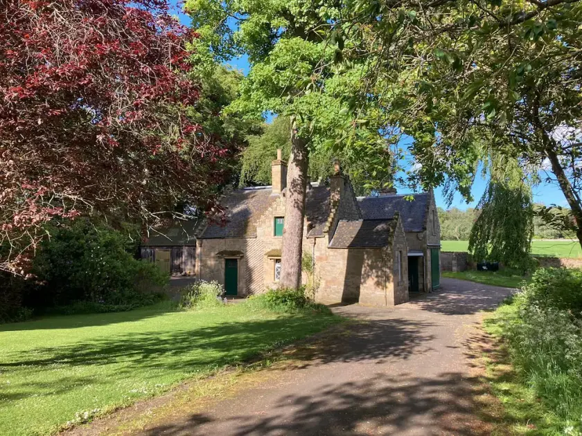 Country cottage apartment 20 minutes from St Andrews - Image 1