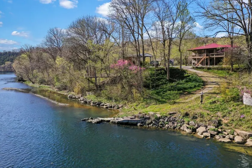 Walk-In Norfork River Access! 6 Acres with Amazing Views and Total Privacy! - Image 1