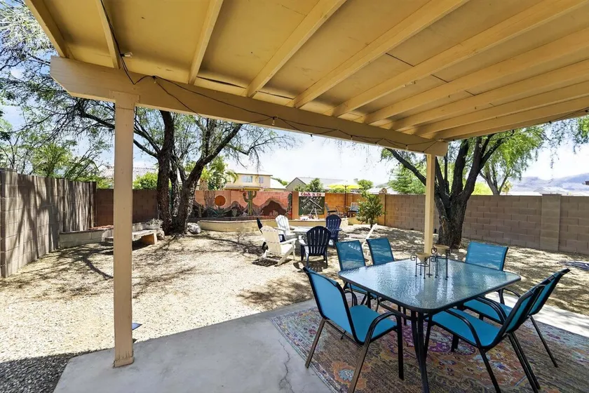 3BR Free Early Check In, mountain views, community pool - Image 1