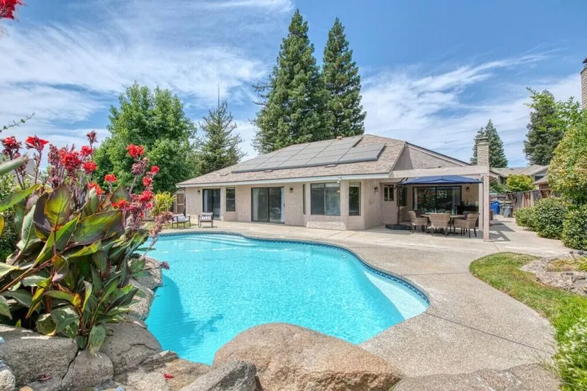 Stylish 3BR/2BA Retreat w/ Pool! Dream Getaway - Image 1