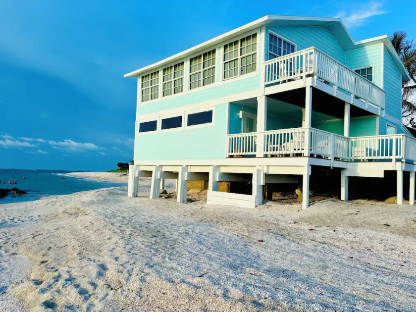 Stort på Beach House - Image 1