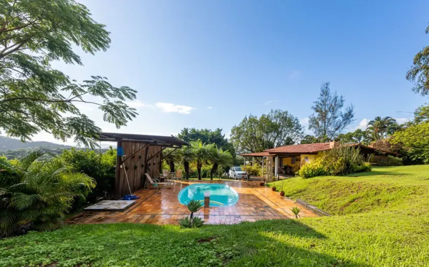 Casa de Campo com Piscina, Sinuca e Churrasqueira - Image 1