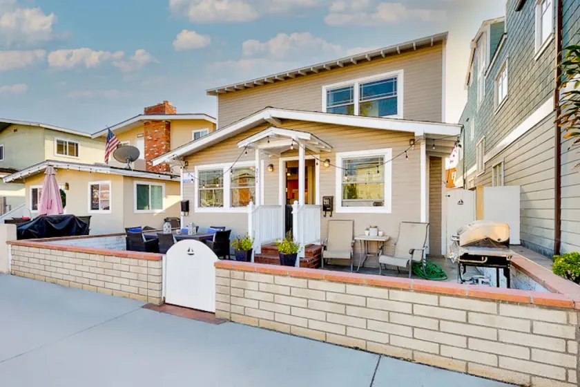 Spectacular 5 Bedroom Balboa Beach House - Image 1