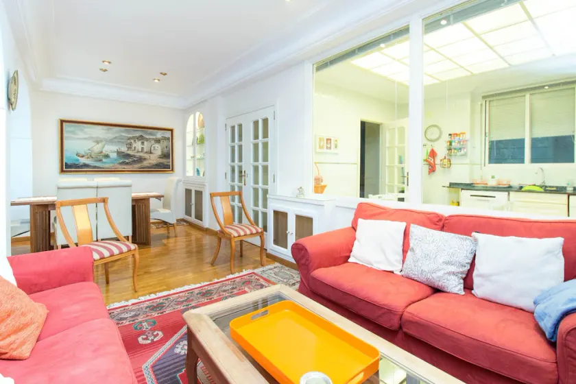 \"ABASTOS\" Luxury 3 bedroom Apart. Perfect for families. WIFI - Image 1