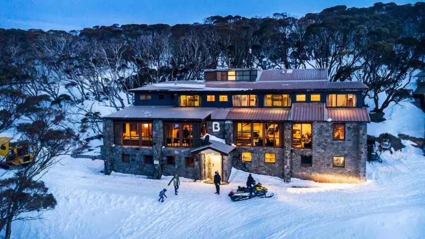 Boonoona Ski Lodge - Image 1