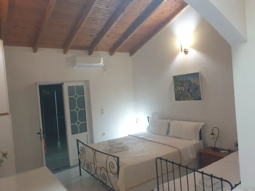 Rosemary House 3 - Image 1