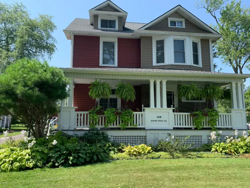The York House Boutique Suit, Minutes to Crystal Beach.20 Minutes to the Falls. - Image 1