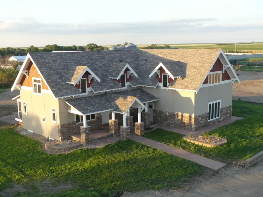 Big Lodge on the prairie in the ♥️ of SD: Broken Arrow Farms - 9 BR, 8.5 BA - Image 1