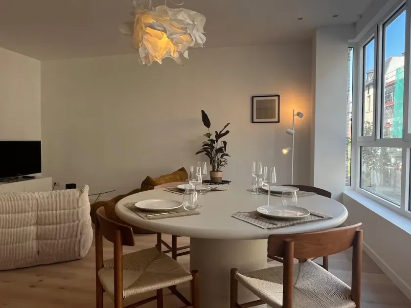 High end appartement in rustige buurt. - Image 1