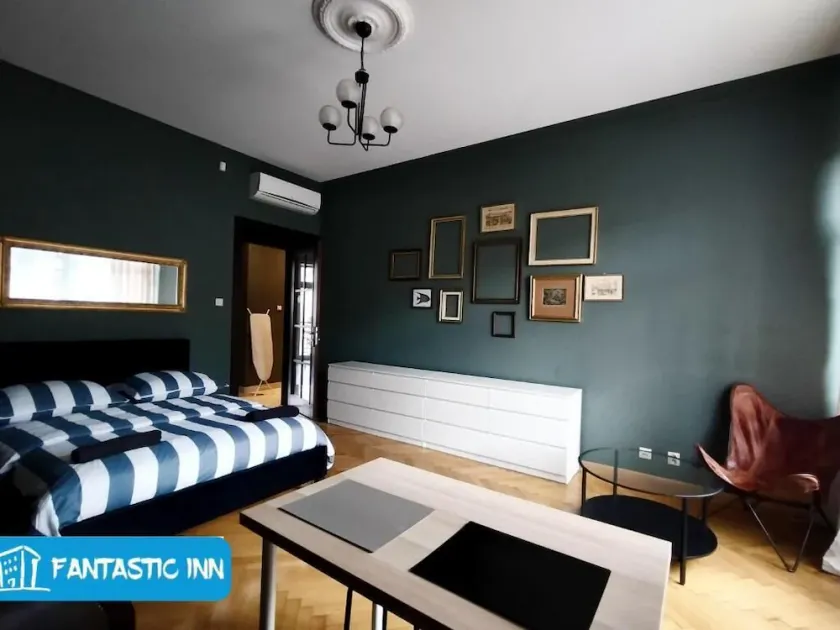 Fantastic-Inn Kraków - Słowackiego - Image 1