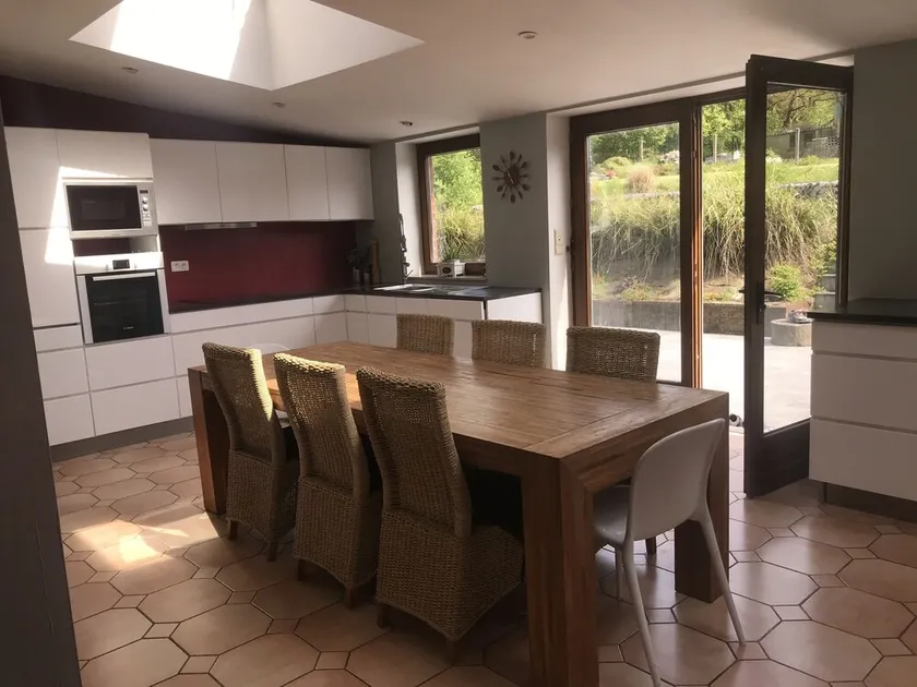 Spacious house for up to 8 adults + 1 baby - Image 1