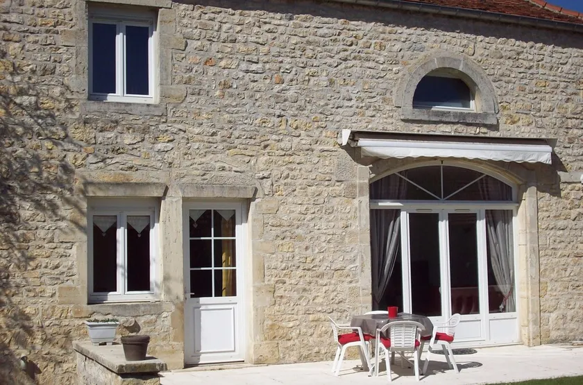 En oase af fred i en stor Charming Residence - Image 1