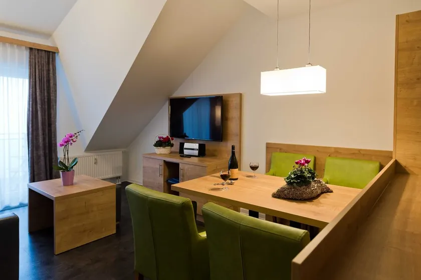 GRA-307 - Two-room apartment (HT) - Residence Grafenmatt 3.1 - Image 1