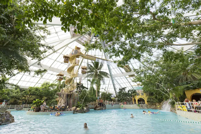 Hotel De Vossemeren by Center Parcs - Image 1