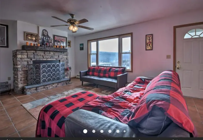 A cozy place in the mountains - Image 1