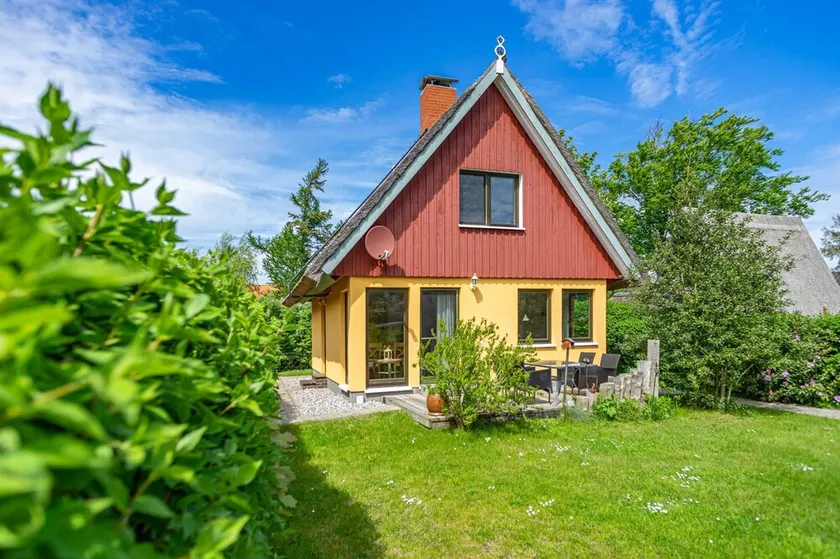 Holiday home Halfdin Halfmin - Image 1
