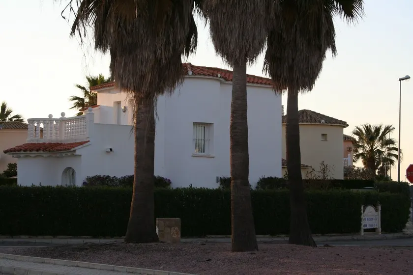 Azeitona: VILLA OLIVA NOVA 400 m PRAIA - Image 1