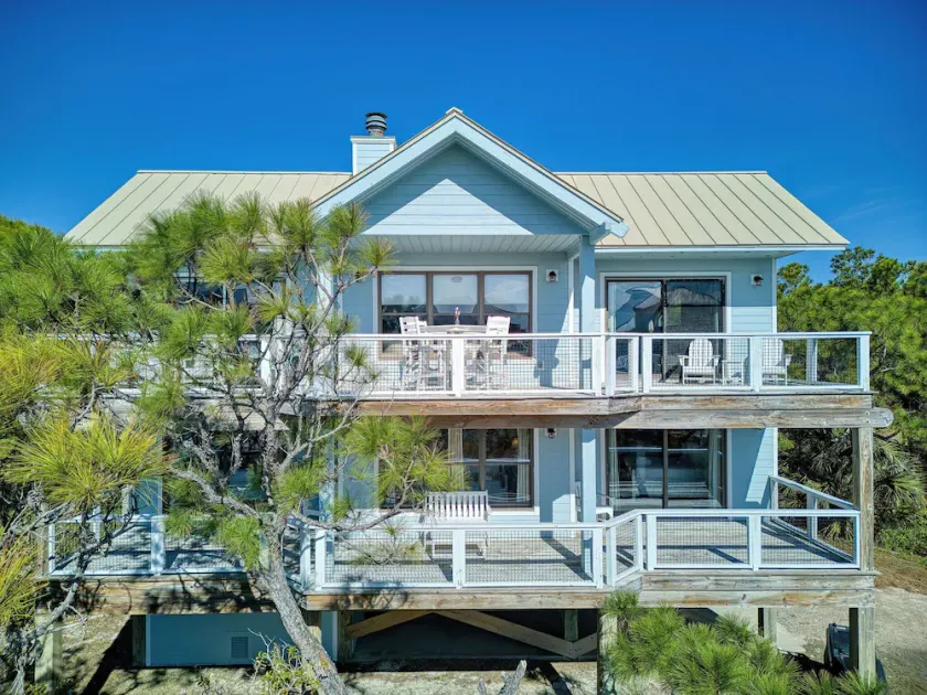 Beachy Keen - Pet Friendly, Across From Beach, Private Pool, Beach Gear Credit Included! - Image 1