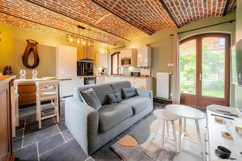 L'Ecurie, gîte au Domaine d'Antan - Image 1