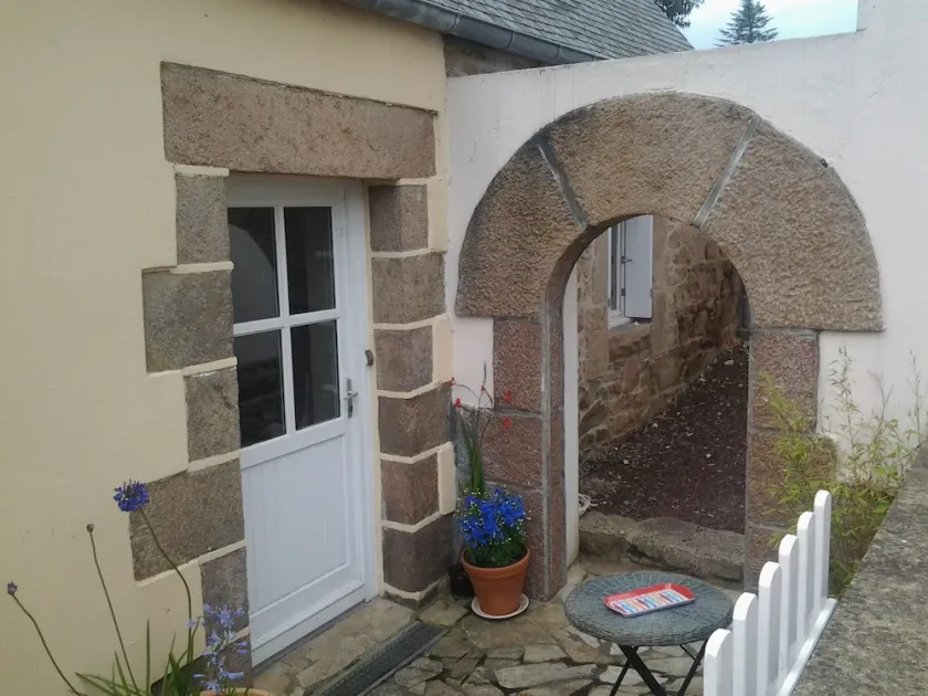 Maison à 100 m de la mer,  à Trégastel plage, au coeur de la côte de granit rose - Image 1