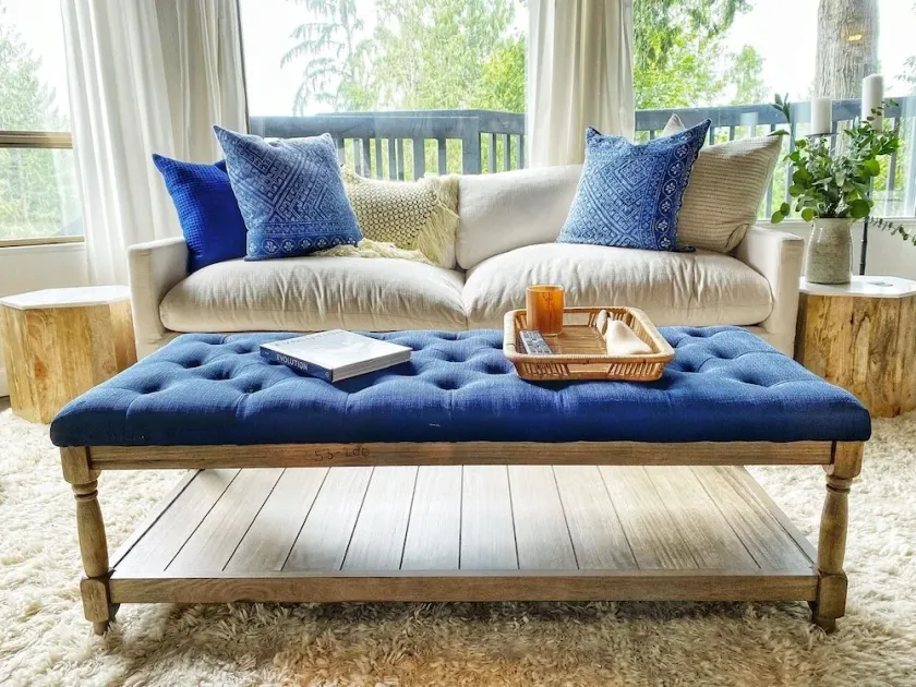 embrace nature in this bright home that has gorgeous views to the lake & forest - Image 1