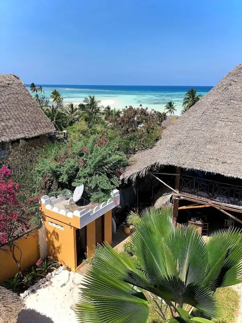 Sand Bank View Hotel - Image 1
