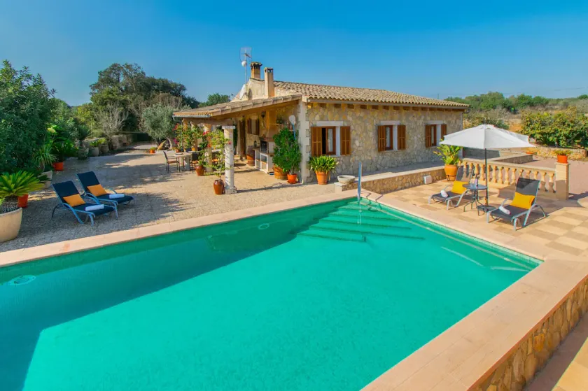 SA ROTA Finca für 6 Personen im Ariany mit pool - Image 1