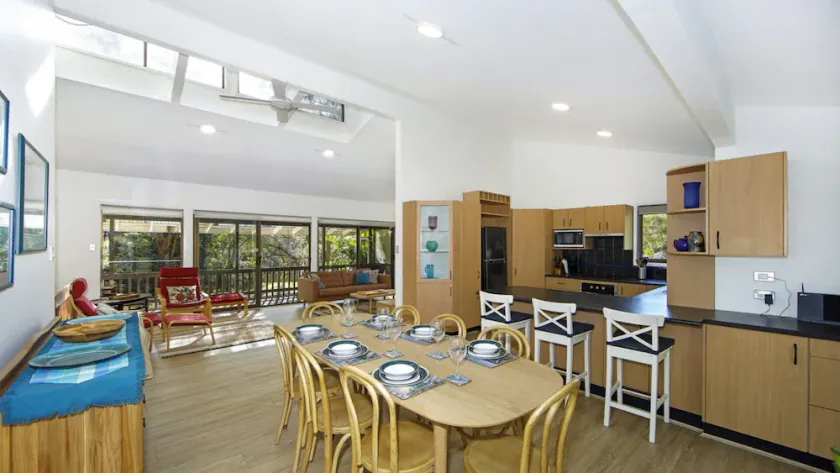 Pearlside - Airconditioned, Pet Friendly & Wifi - Image 1
