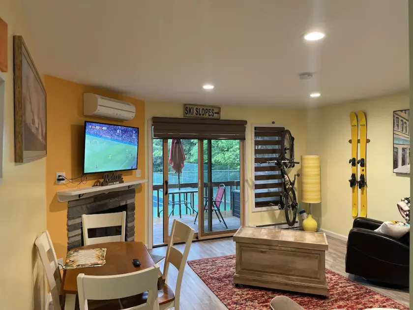 Cozy Gateway Gem for 2 at Widham - Image 1