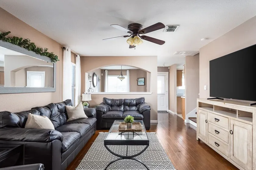 CLEAN Serenity! Come relax with us! - Image 1