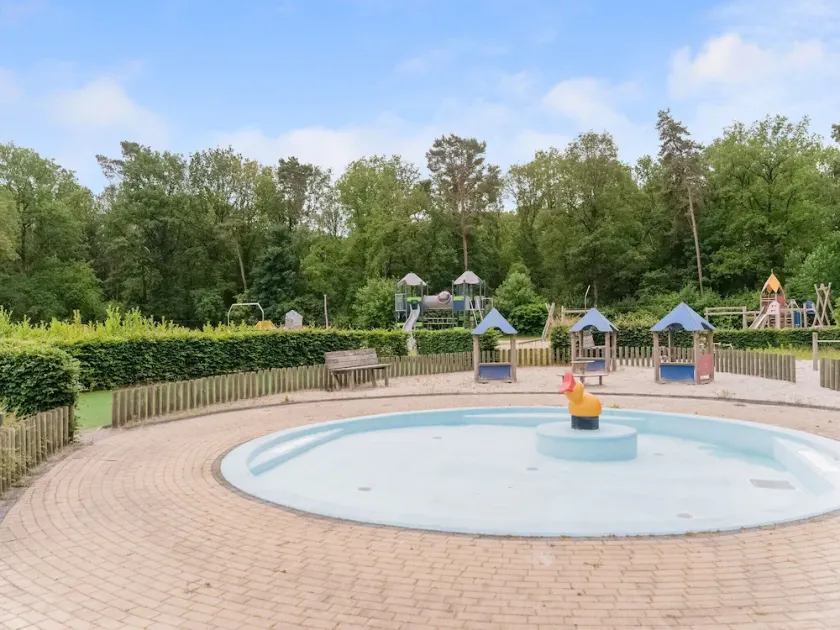 chalet in the woods with pool - Image 1