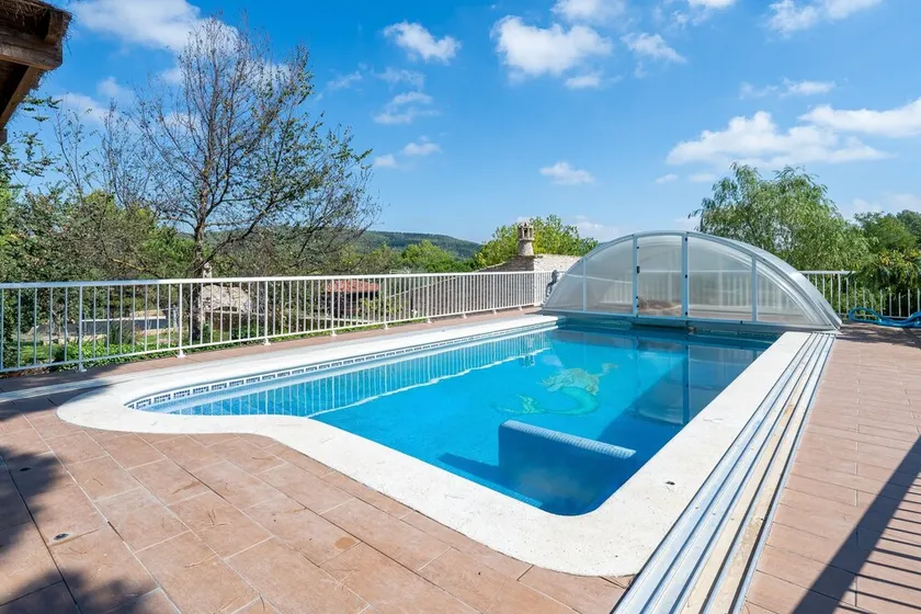 Chalet \"Can Tronc\" with Mountain View, Shared Pool & Wi-Fi - Image 1