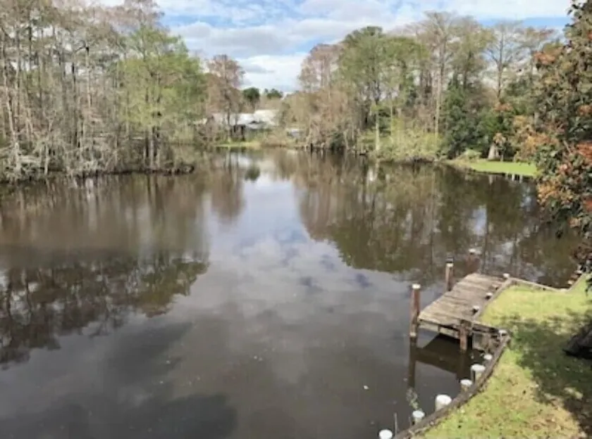 Waterfront Bungalow på Bayou Bonfouca - ved siden af ​​Palmettos - Image 1