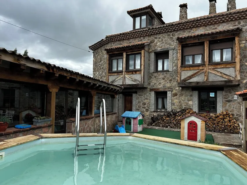 Pool. Spettacolare \"The Mill House\" - Image 1