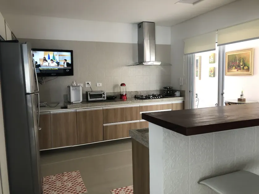 HIGH STANDARD HOUSE - Image 1