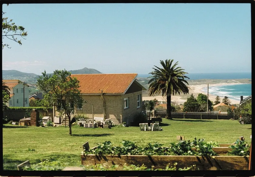 House with sea views in Valdoviño - Image 1