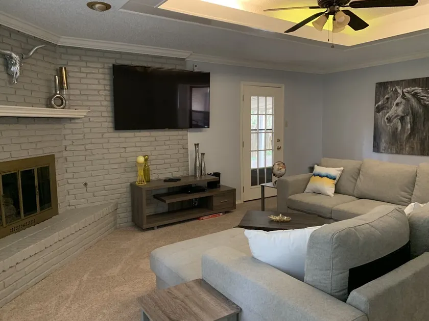 Grande maison à Plano avec tout ce dont vous avez besoin pour vous sentir chez vous. - Image 1