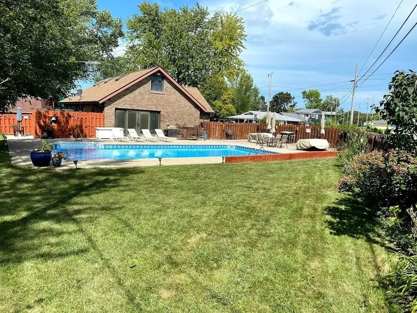 Levetidsminder * Pool * Boblebad * Legeplads * Spillehal * Gratis WiFi * AC * Grill - Image 1