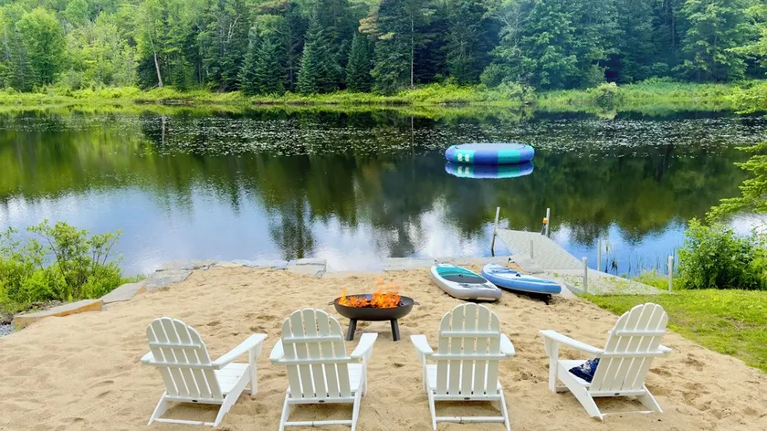 !!! Waterfront !!!  Beach, Floating Trampoline, Sauna, Gym, Hot Tub, Game Rm, - Image 1