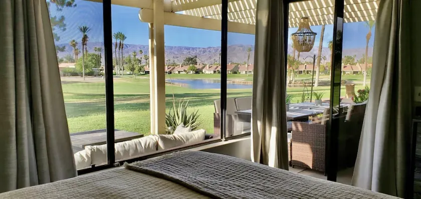 Relaxing desert retreat with amazing mountain and lake view on the 7th fairway! - Image 1