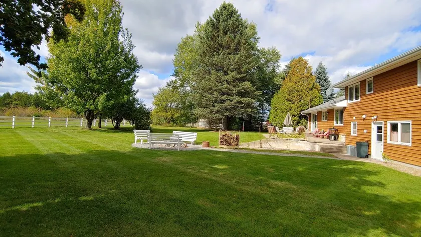 86\" TV, Sauna, Firepit, Gym, Ping Pong, Pool, Foosball, Plenty of Parking, Grill - Image 1
