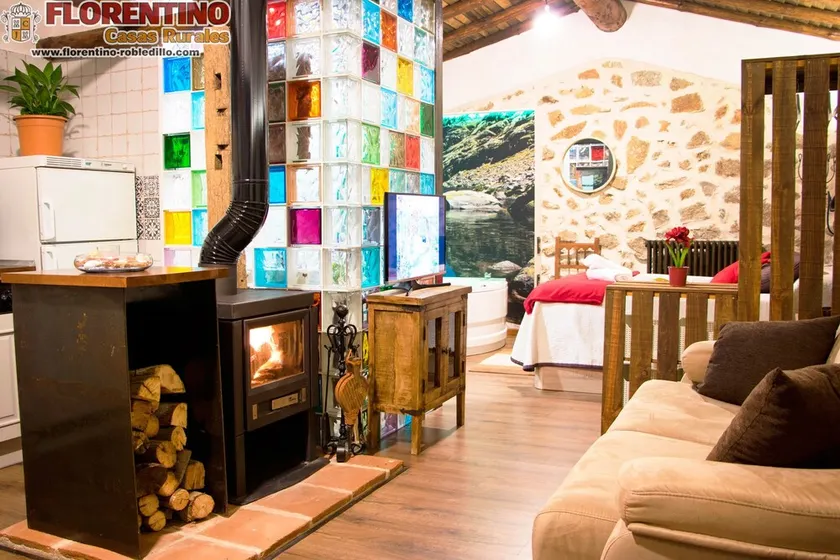 Charming Cottage with JACUZZI and pool close to Ávila - COTTAGE EL CUCO - Image 1