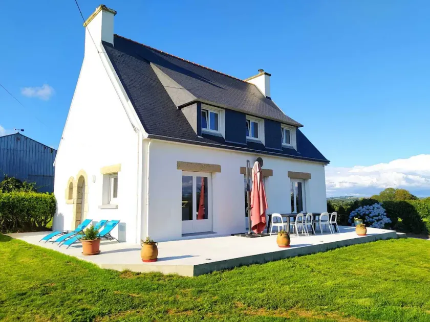 Cosy cottage in the countryside - Image 1