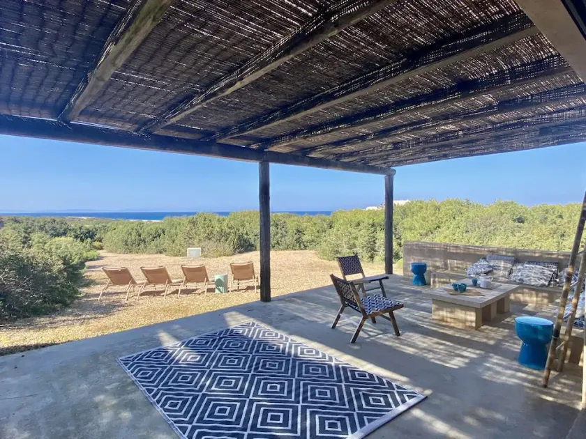Villa for 8 people with direct access to the sea - Image 1